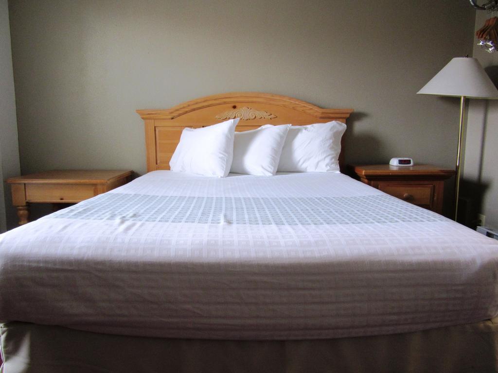 White Buffalo Hotel West Yellowstone Habitación foto